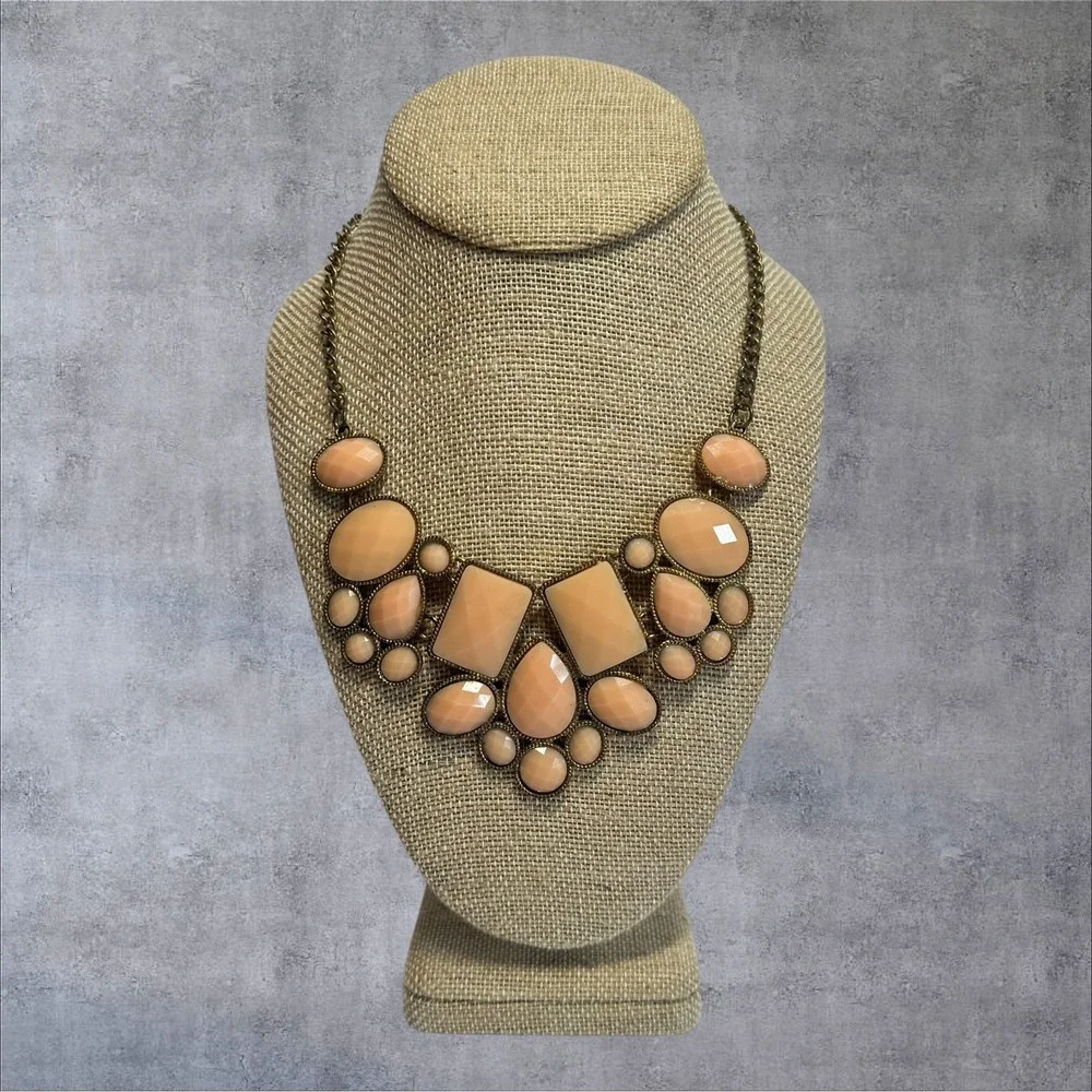 Statement Bib Necklace Peach‎ Antigue Gold Tone Geometric Cluster